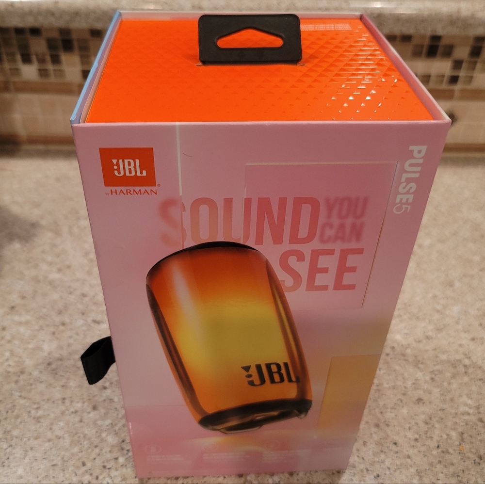 JBL Pulse 5 Speaker Brand New.